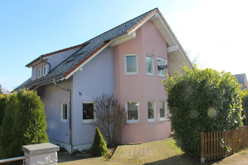 Schöner Wohnen am Rande der Weinberge