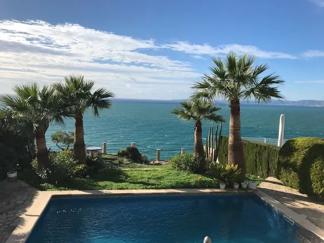 Traumwohnen in erster Meereslinie mit Blick auf die Bucht von Palma