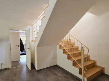 Treppe zum Wohnzimmer 