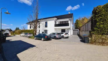 Stellplatz vor dem Haus