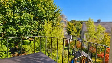 Balkon mit Gartenblick