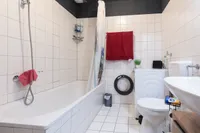 Wohnung 10, Bad