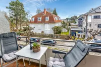 Balkon mit eingeschränkten Meerblick