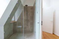 Badezimmer 2
