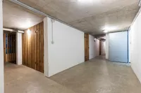Keller