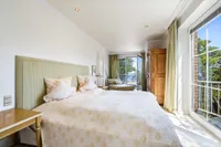 Schlafzimmer mit Ankleide
