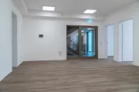 Bereits Fertiggestellte Praxisfläche als Vergleich