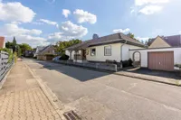 Straßenansicht
