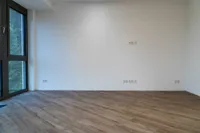 Bereits fertiggestellte Praxisfläche als Vergleich