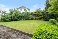 Parkähnliches Grundstück