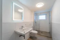 Personal-WC / Dusche