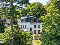 Ärzte & Apotheker Immobilien 