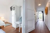 2. EG
