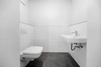 separates WC