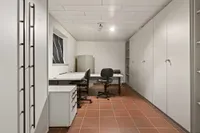 Keller