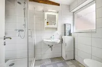 Tageslichtduschbad