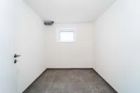 Keller