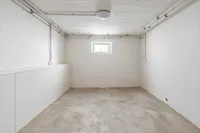 Keller