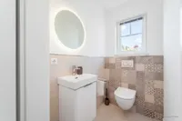 WC EG