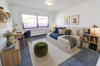 Schlafzimmer - beispielhafte Möblierung (KI-Visualisierung)