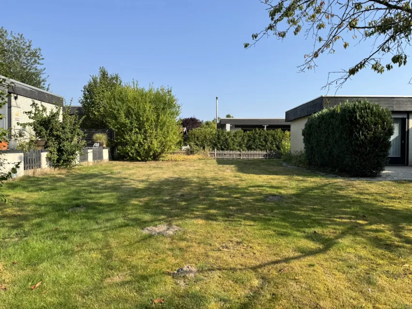 großer Garten