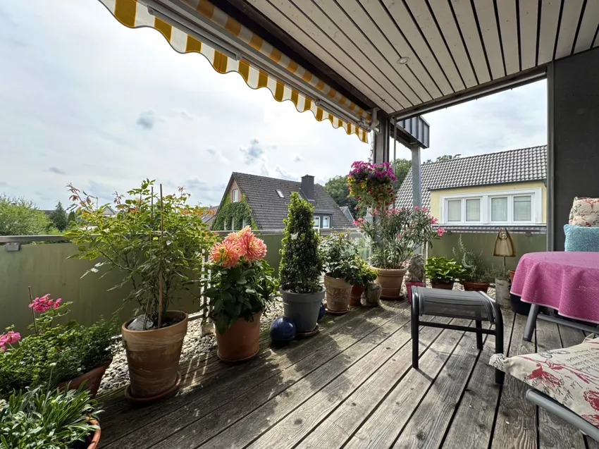 sonnige Dachterrasse