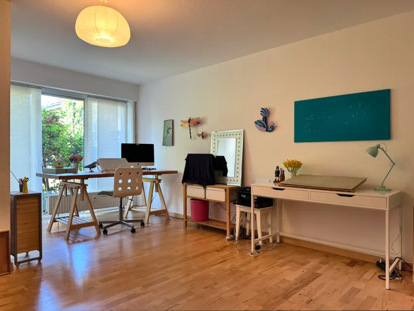 Arbeits- und Schlafzimmer