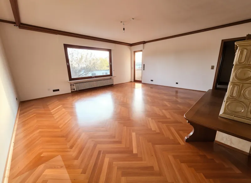 Charmante Erdgeschosswohnung mit Kamin, Balkon, offener K&uuml;che und Fr&uuml;hst&uuml;cksterrasse