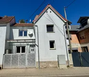 Straßenansicht