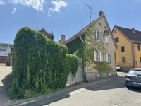 Straßenansicht
