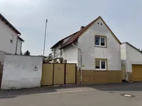 Straßenansicht