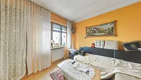 Kind_2 Hinterhaus
