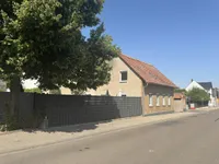 Straßenansicht