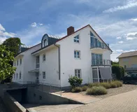 Straßenansicht
