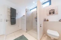 Wohntraum im Loftstil: Exklusives Einfamilienhaus in begehrter Lage von Essen-Kettwig 1.850 € - Photo 5