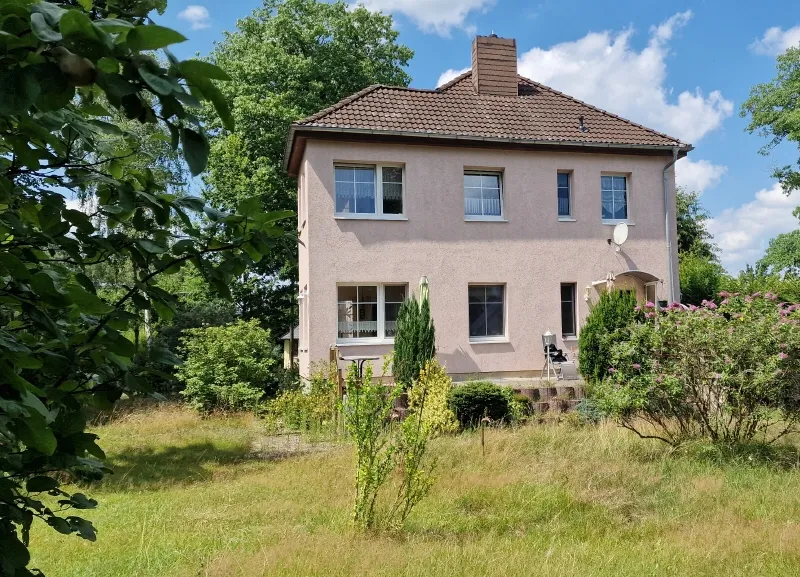 Woltersdorf – 2.000 m² Grundstück mit Einfamilienhaus für viele Ideen …