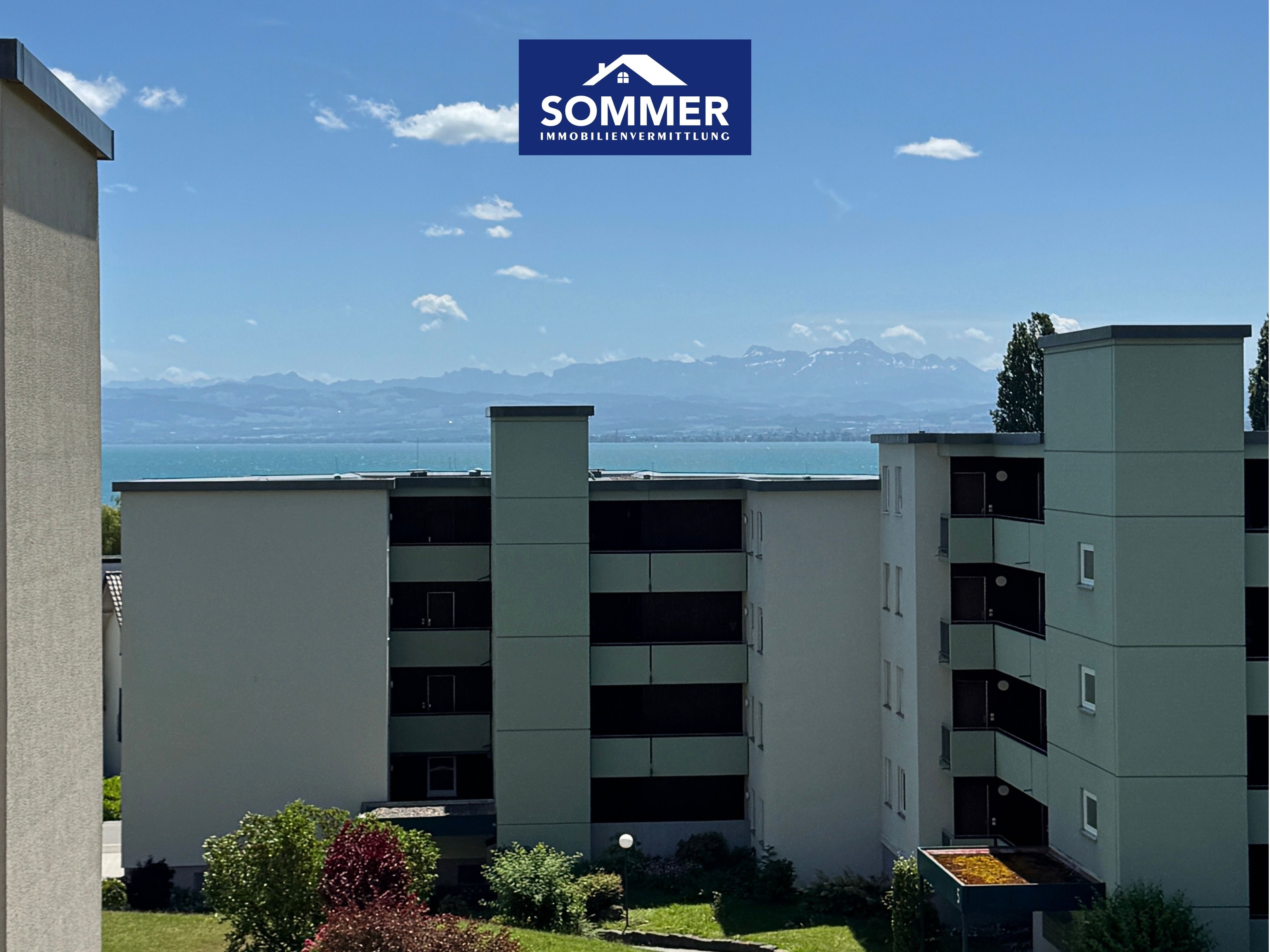 Bodensee- und Alpenblick