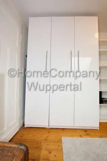 Kleiderschrank