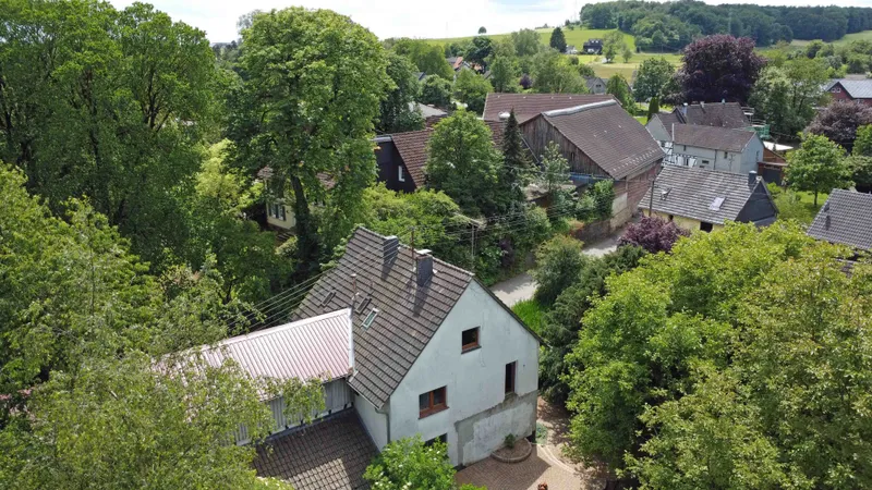 Pferdedorf Happach: Landhaus mit Stall/Scheune – perfekt fürs Landleben