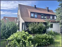 177-191070238 vorderer Garten