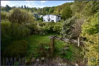177-191070273_Garten_vor_dem_Haus