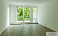 Schlafzimmer mit Balkon