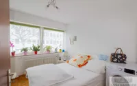 Bild Schlafzimmer 1.OG Links 