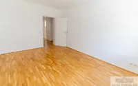Arbeits-/Kinderzimmer