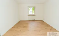 Wohn-/Arbeitszimmer