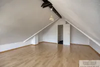 Schlafzimmer DG