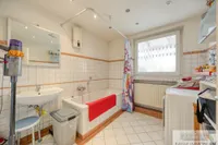 Badezimmer EG