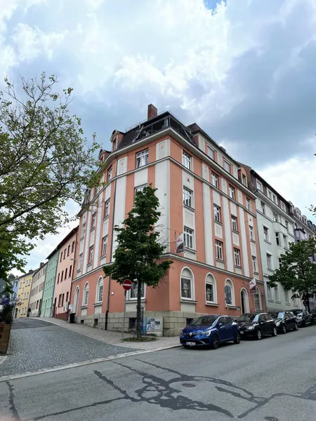 Top Kapitalanlage: Mehrfamilienhaus mit Gastro und exklusivem Penthouse in top Innenstadtlage