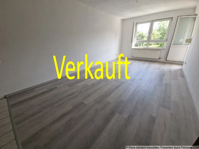 Ruhige Wohnung mit Balkon zum Eigennutz
