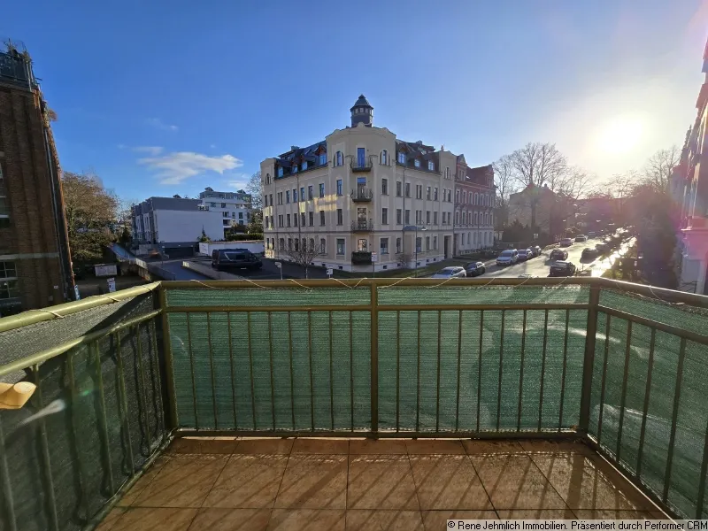 Ihr neues Zuhause oder clevere Kapitalanlage: 2-Raum-Wohnung mit Stellplatz